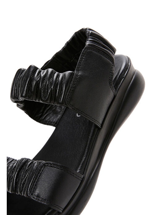 Kadın Siyah Deri Comfort Sandalet 25SFD150818 - Görsel 9