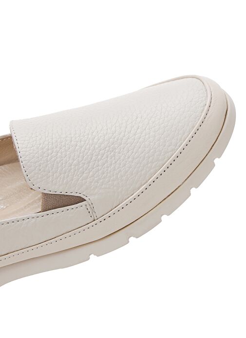 Kadın Krem Deri Comfort Loafer 25SFD1513FT - Görsel 9