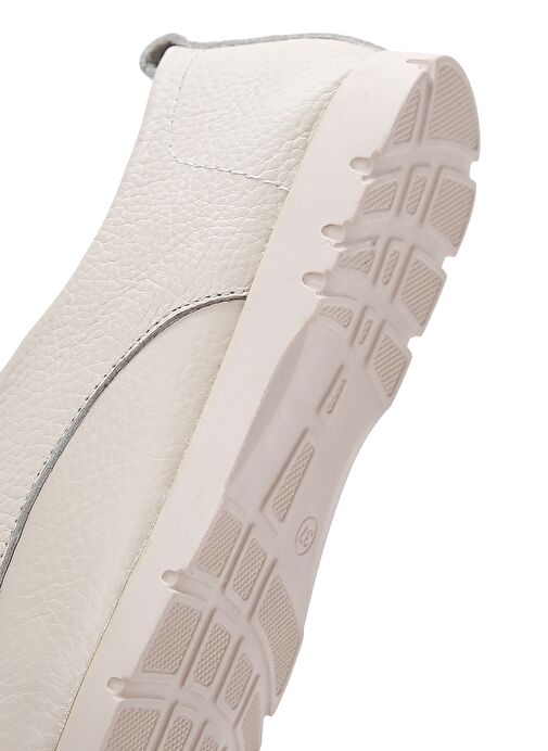 Derimod Derimod Kadın Bej Bağcıklı Deri Comfort Ayakkabı 25SFD1515FT Boyner'de! Bej - 9. görsel