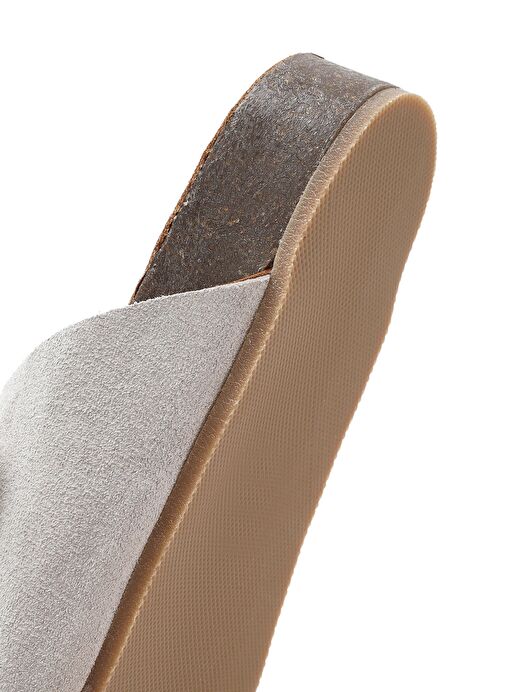 Kadın Gri Çift Tokalı Süet Deri Terlik 25SFD150210 - Görsel 9