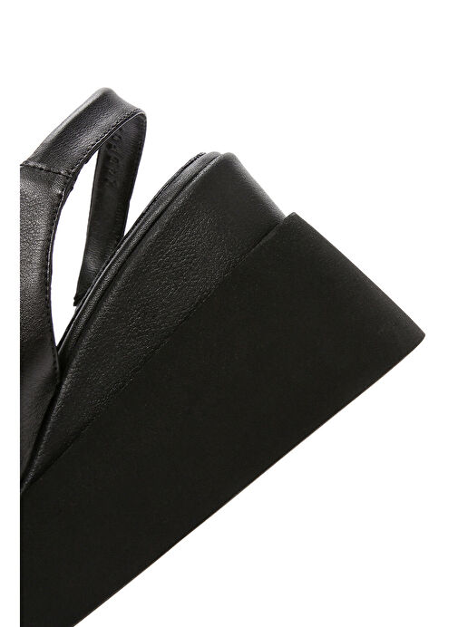 Kadın Siyah Dolgu Topuklu Deri Sandalet 25SFD200418 - Görsel 9