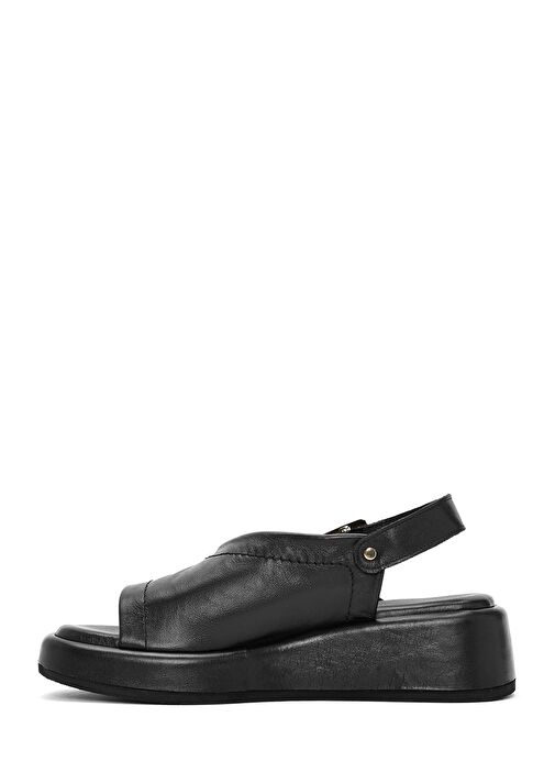 Kadın Siyah Bilekten Tokalı Kalın Tabanlı Deri Sandalet 25SFD201318 - Görsel 3