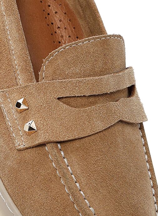 Kadın Bej Taş Detaylı Süet Deri Loafer 25SFD202210 - Görsel 9