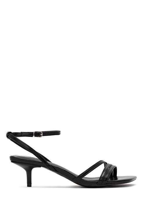 Kadın Siyah Bilekten Tokalı İnce Kısa Topuklu Sandalet 25SFE485918 - Görsel 2