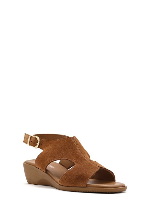 Kadın Taba Bilekten Tokalı Dolgu Topuklu Süet Deri Sandalet 25SFD153210 - Görsel 7