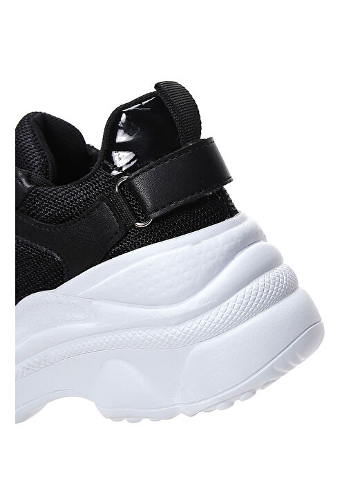 Kadın Siyah Kalın Tabanlı Sneaker 25SFE210114 - Görsel 9