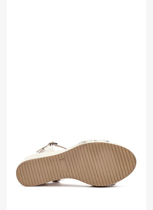 Kadın Krem Bilekten Tokalı Örgülü Dolgu Topuklu Espadril Sandalet 25SFE482729 - Görsel 2