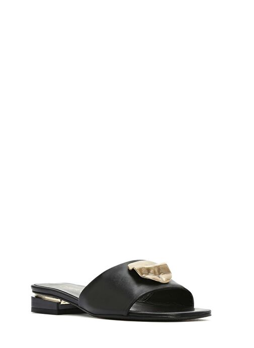 Kadın Siyah Aksesuarlı Deri Terlik 25SFD180418 - Görsel 7