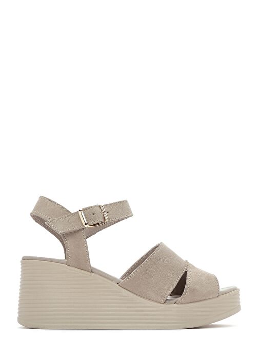 Kadın Gri Dolgu Topuklu Süet Deri Sandalet 25SFD181110 - Görsel 2