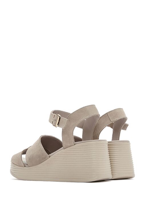 Kadın Gri Dolgu Topuklu Süet Deri Sandalet 25SFD181110 - Görsel 7