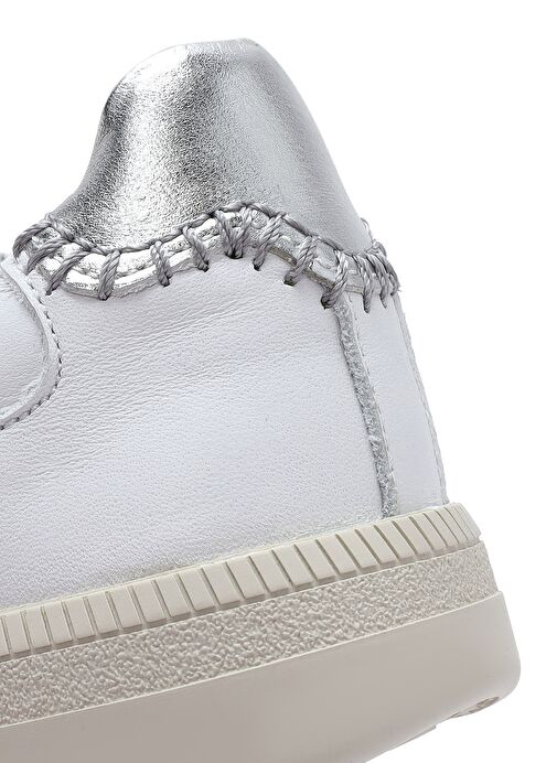 Kadın Beyaz Bağcıklı Deri Sneaker 25SFD420518 - Görsel 9