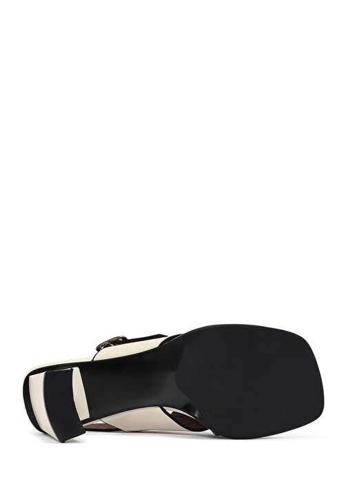 Kadın Krem Bilekten Tokalı Kalın Topuklu Deri Sandalet 25SFD131118 - Görsel 6