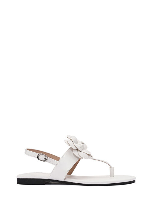 Kadın Krem Çiçek Detaylı Parmak Arası Sandalet 25SFE401218 - Görsel 2