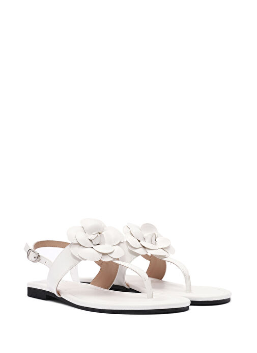Kadın Krem Çiçek Detaylı Parmak Arası Sandalet 25SFE401218 - Görsel 4