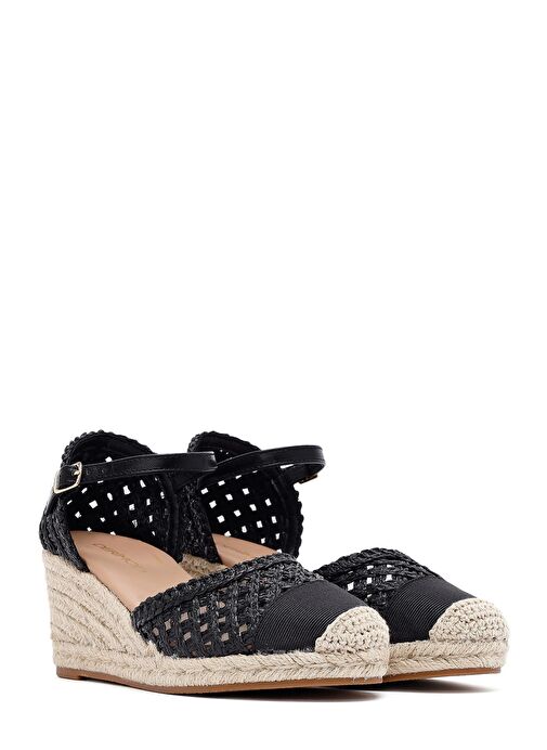 Kadın Siyah Bilekten Tokalı Örgülü Dolgu Topuklu Espadril Sandalet 25SFE401929 - Görsel 4