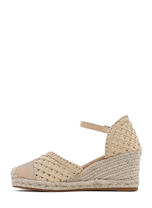 Kadın Krem Bilekten Tokalı Örgülü Dolgu Topuklu Espadril Sandalet 25SFE401929 - Görsel 5