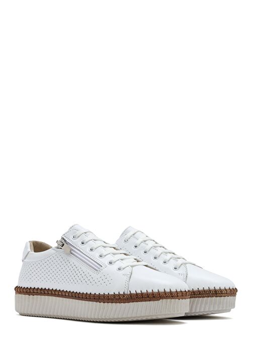 Kadın Beyaz Bağcıklı Kalın Tabanlı Deri Sneaker 25SFD501818 - Görsel 4