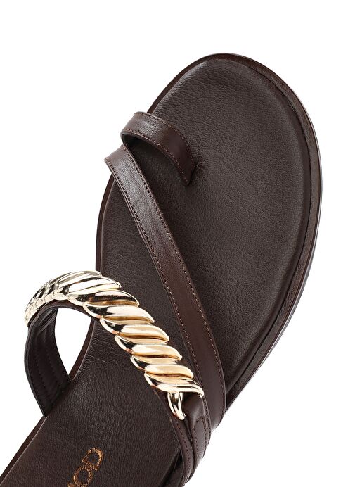 Kadın Kahverengi Taşlı Parmak Arası Deri Terlik 25SFD160618 - Görsel 9