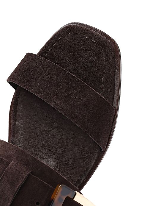 Kadın Kahverengi Tokalı Süet Deri Terlik 25SFD160710 - Görsel 9