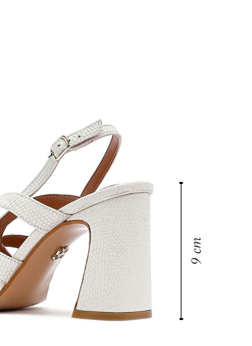 Kadın Krem Bilekten Tokalı Desenli Kalın Topuklu Deri Sandalet 25SFD161626 - Görsel 3