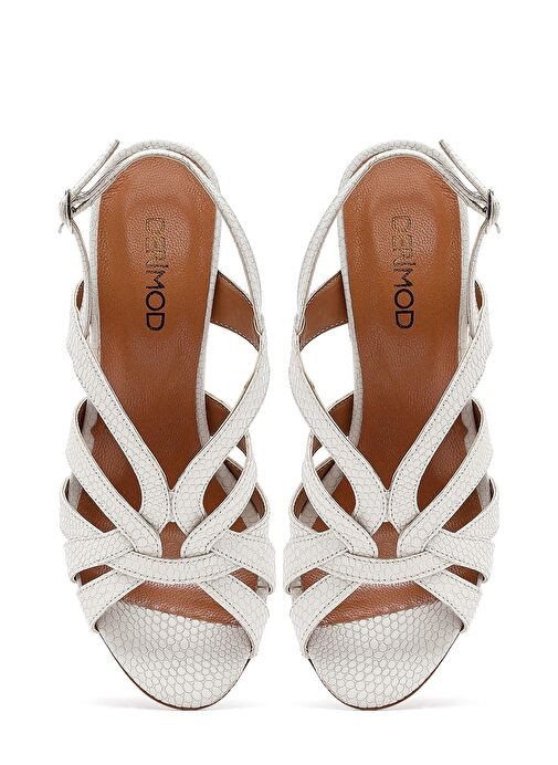 Kadın Krem Bilekten Tokalı Desenli Kalın Topuklu Deri Sandalet 25SFD161626 - Görsel 9