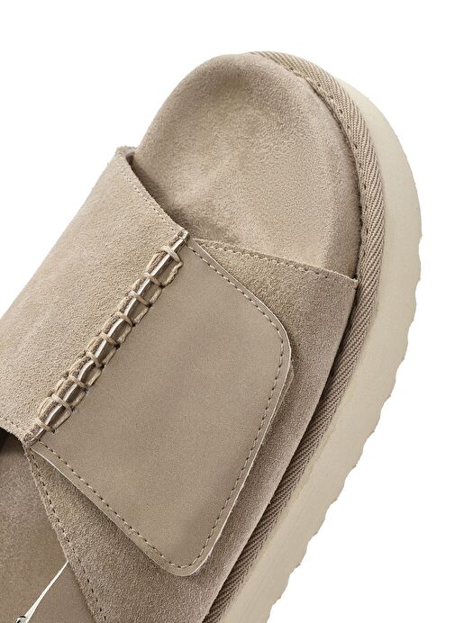 Kadın Bej Bantlı Süet Deri Sandalet 25SFD405410 - Görsel 9