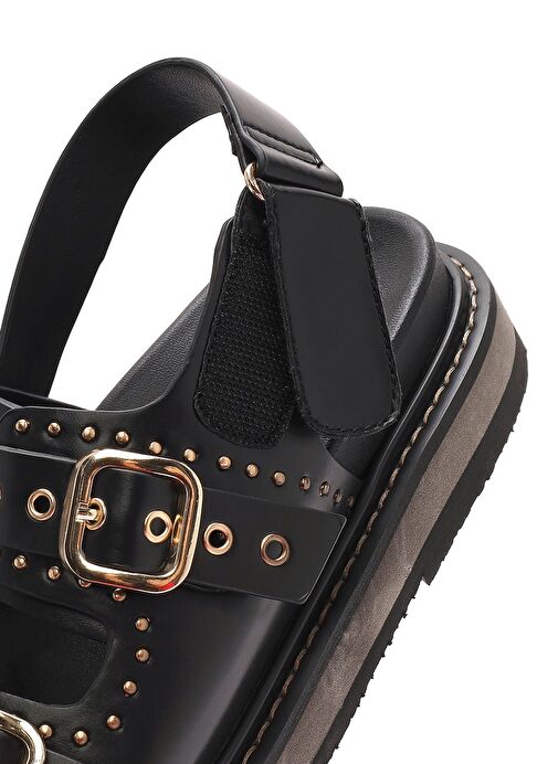 Kadın Siyah Tokalı Kalın Tabanlı Sandalet 25SFE400718 - Görsel 9