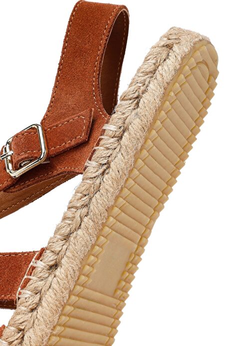 Derimod Derimod Turuncu Kadın Taba Tokalı Süet Deri Espadril Sandalet 25SFD206410 Sandalet & Terlik | Boyner Turuncu - 9. görsel