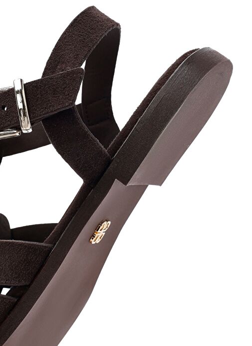 Kadın Kahverengi Bilekten Bantlı Süet Deri Sandalet 25SFD160810 - Görsel 9