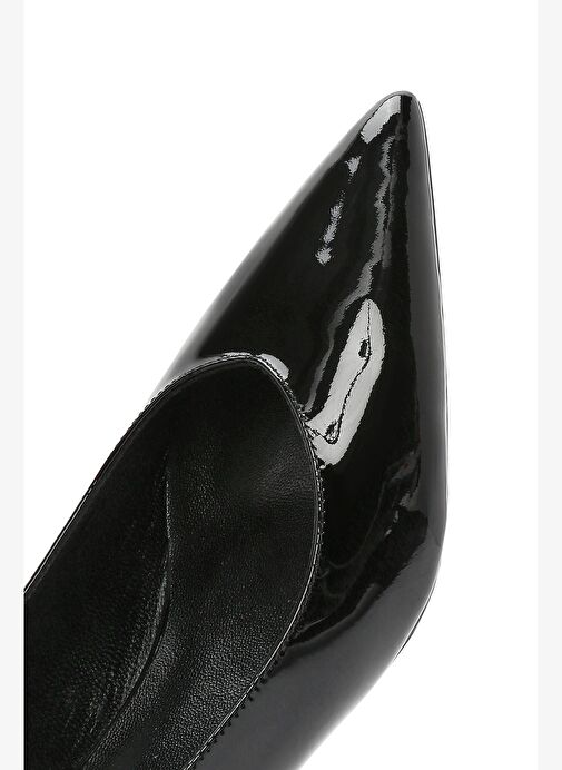 Derimod Derimod Siyah Kırmızı Kadın Rugan Topuklu Ayakkabı 25SFD230516_bynr1 Sandalet & Terlik | Boyner Siyah - 9. görsel