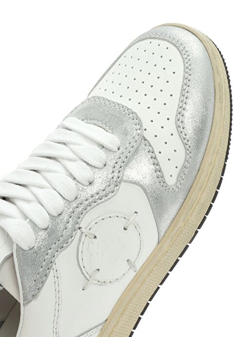ACBC x DERİMOD Kadın Gümüş Bağcıklı Simli Deri Sneaker 25SFD4354SM - Görsel 9