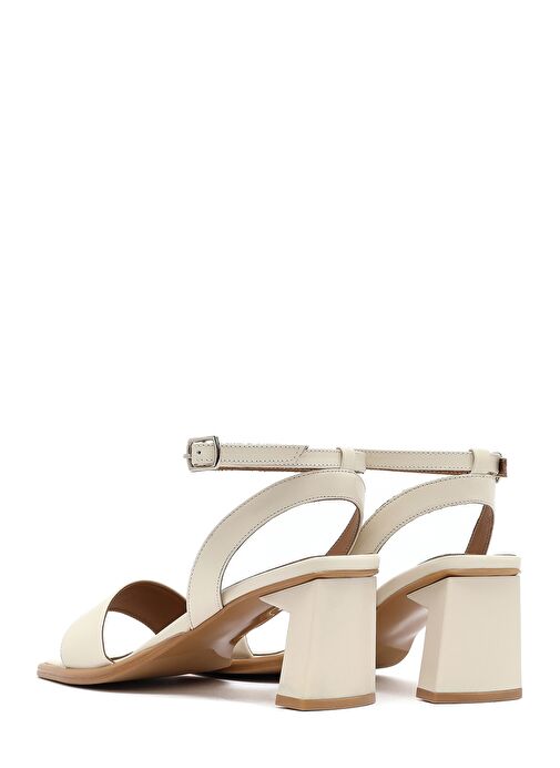 Kadın Krem Bilekten Tokalı Kalın Topuklu Deri Sandalet 25SFD131218 - Görsel 7