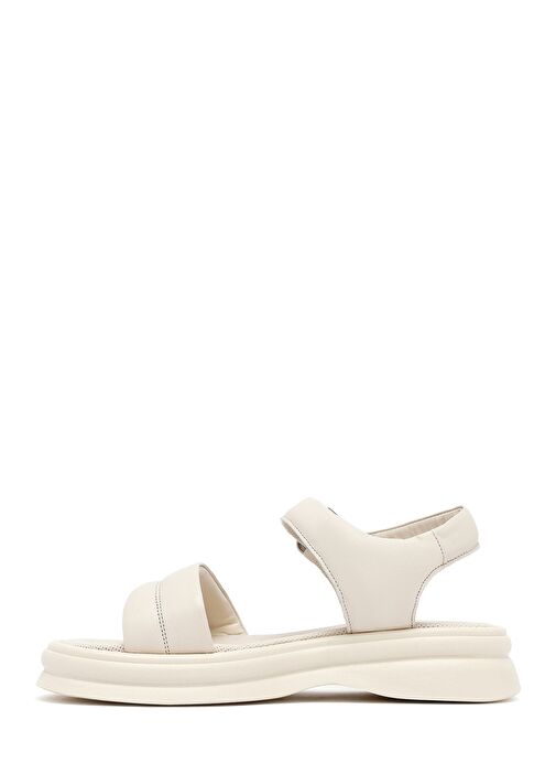 Kadın Bej Bilekten Tokalı Deri Sandalet 25SFD351118 - Görsel 3