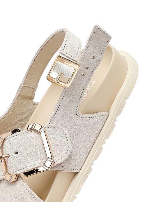 Kadın Bej Tokalı Süet Deri Sandalet 25SFD350910 - Görsel 9