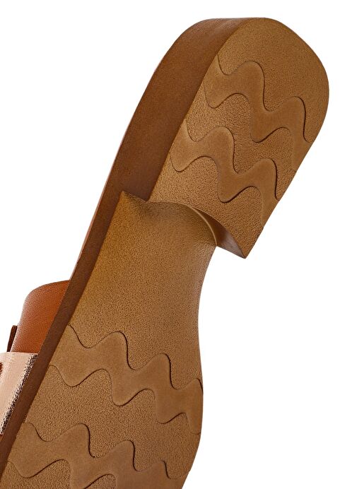 Kadın Taba Tokalı Deri Terlik 25SFD361414 - Görsel 9