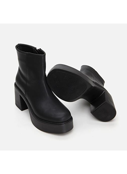 Siyah Kadın Topuklu Bot - Görsel 7