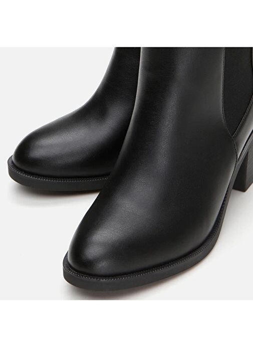 Siyah Kadın Topuklu Bot - Görsel 5