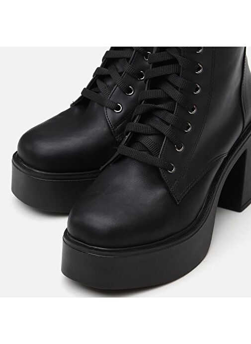 Siyah Kadın Topuklu Bot - Görsel 7