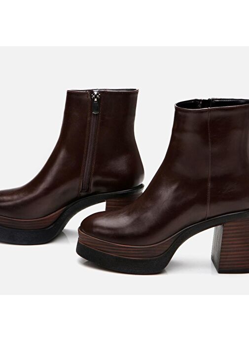 Kahve Kadın Topuklu Bot - Görsel 4