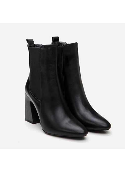 Siyah Kadın Topuklu Bot - Görsel 3