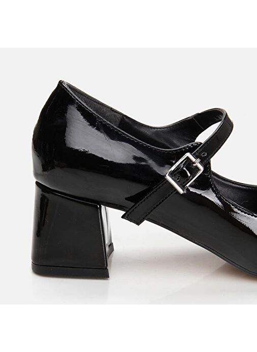 Yaya by Hotiç Siyah Kadın Rugan Topuklu Ayakkabı 01AYY299070A100 - Görsel 4