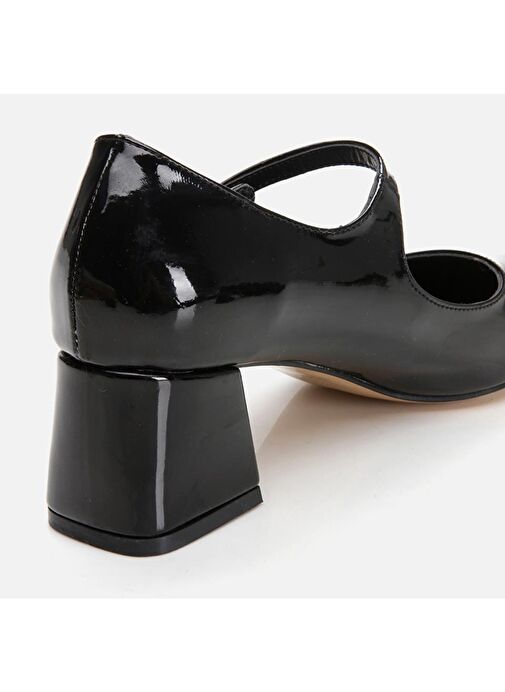 Yaya by Hotiç Siyah Kadın Rugan Topuklu Ayakkabı 01AYY299070A100 - Görsel 6