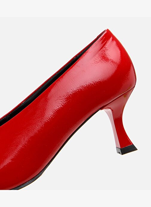 Kadın Rugan Deri Kırmızı İnce Topuklu Ayakkabı - Görsel 6