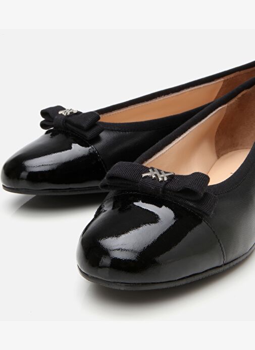 Kadın Deri Siyah Esnek Tabanlı Rahat Tokalı Babet - Görsel 4