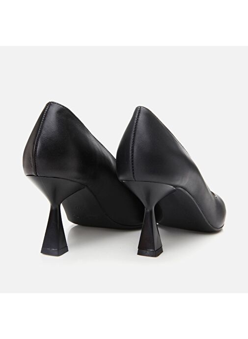 Hotiç Siyah Kadın Deri Stiletto 01AYH304140A100 - Görsel 6