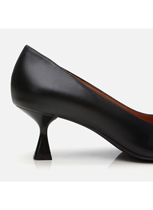 Hotiç Siyah Kadın Deri Stiletto 01AYH304150A100 - Görsel 4