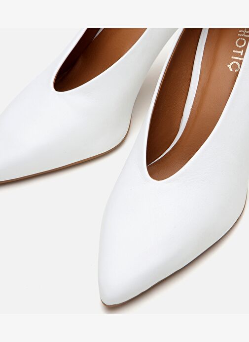 Kadın Deri Ekru Zincir Detaylı Stiletto - Görsel 4