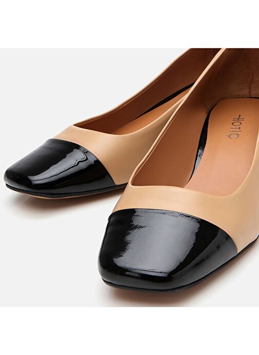 Hotiç Bej-Siyah Kadın Deri Topuklu Ayakkabı 01AYH304310A133 - Görsel 5