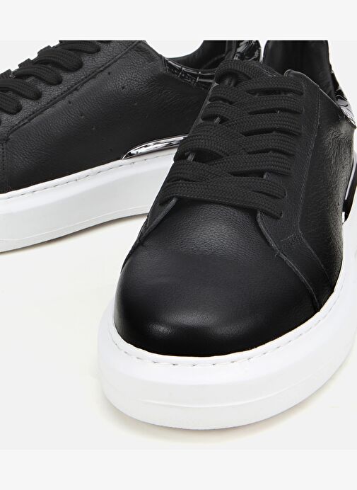 Erkek Deri Siyah Hafif Tabanlı Spor Ayakkabı 02AYH305170A100 - Görsel 4