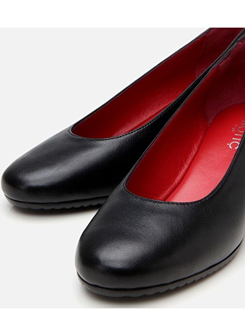 Kadın Deri Siyah Dolgu Topuklu Ayakkabı - Görsel 4